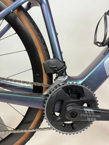 DEFY E