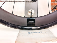 GIANT TCR
