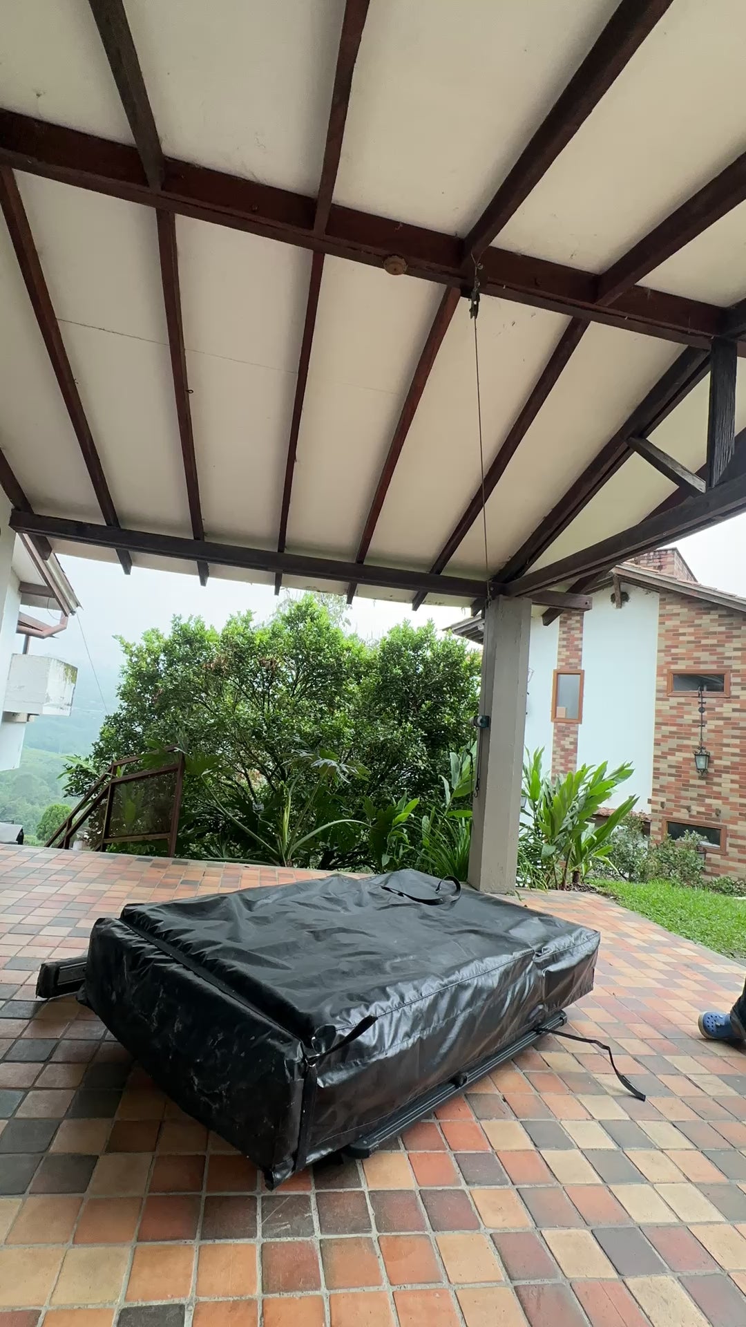 CARPA ANACONDA DEPREDADOR X 180 + BASE RAP ARB + WIND DEFRECTOR + BASES PARA TECHO HIT LUX + TOLDO ARB X180 + 2 SILLAS ARB DE CAMPIN